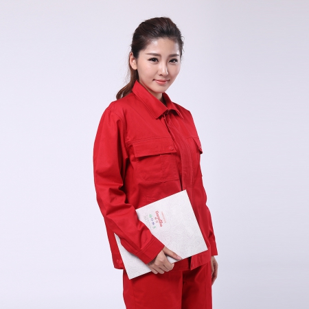 石油工人工服為啥是紅色？(圖2)
